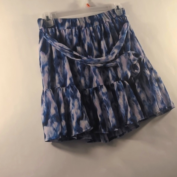 Banana Republic Ruffles Tie Dye Blue Skirt with belt Size Large - Picture 5 of 13